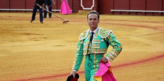 El diestro extremeño Antonio Ferrera, en la Maestranza durante la pasada Feria de Abril 2015. (FOTO: Javier Martínez)